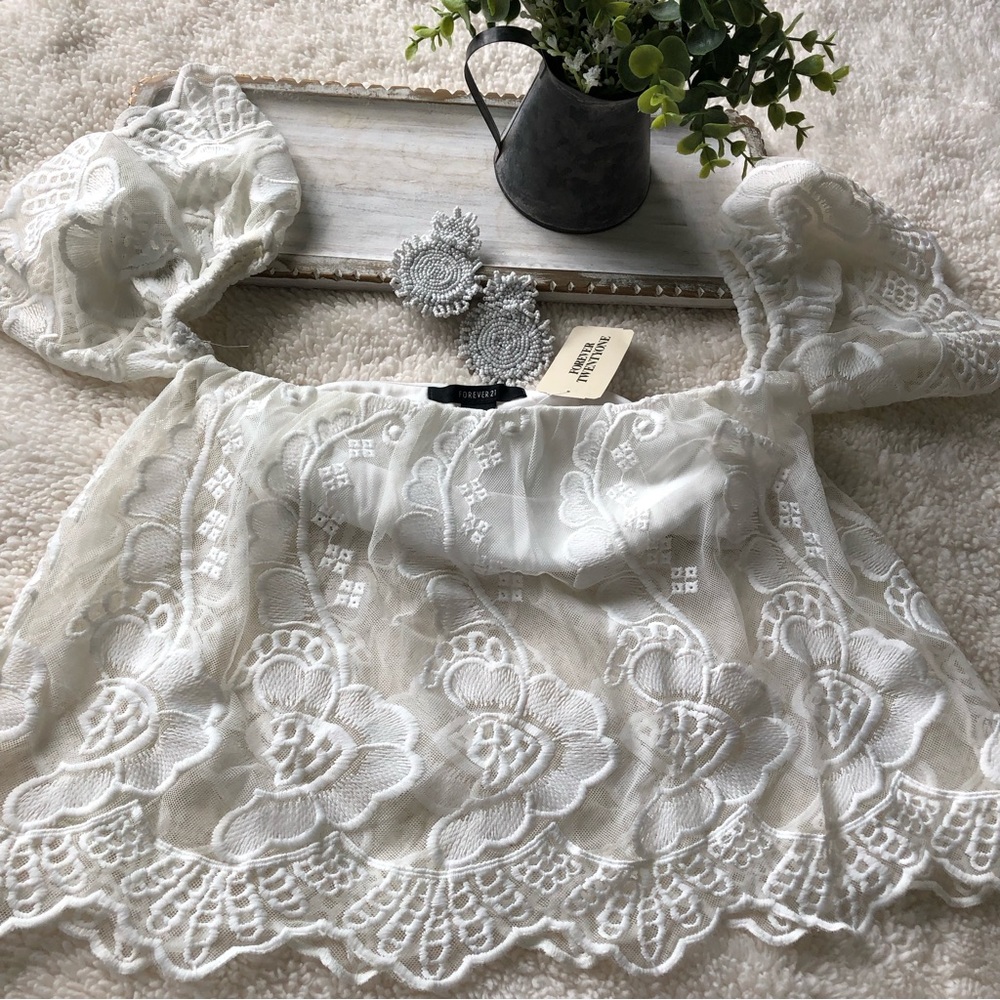Forever 21 sheer lace crop top off the shoulder SZ S